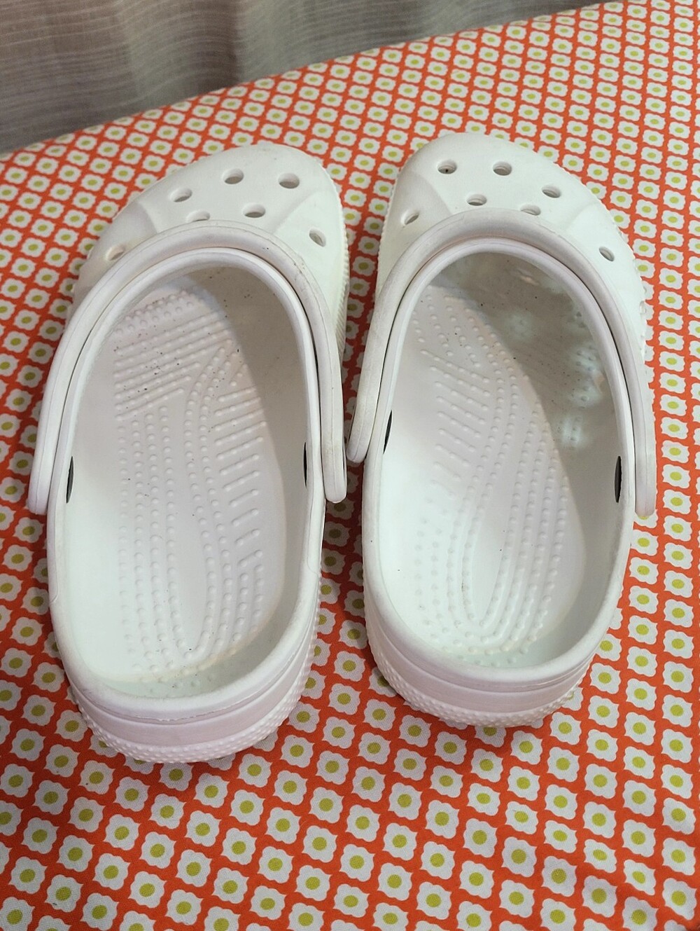 Crocs - Picture 2 of 5